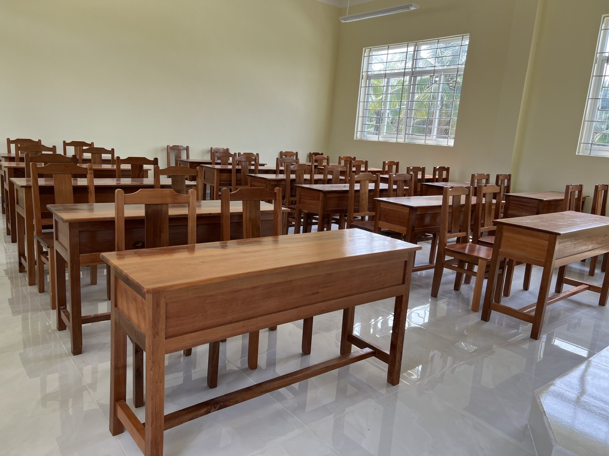 Thiết Bị Giáo Dục