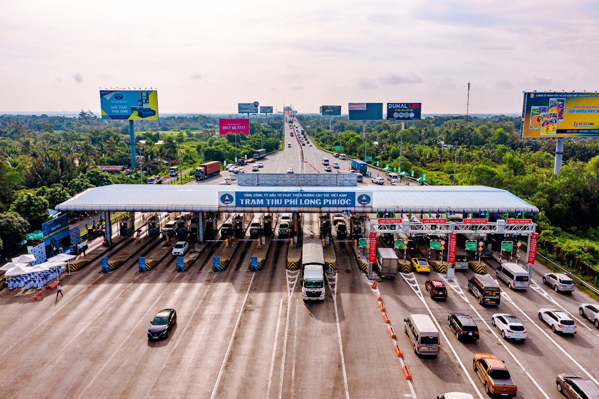 TRẠM THU PHÍ